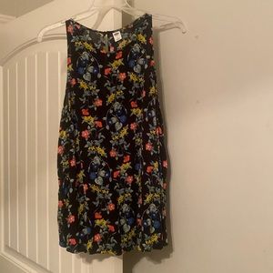 Old navy floral tank top